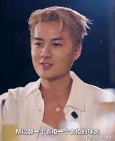 吴克群：赚钱以后买来的都是自卑！当年不娶何超莲，真的很清醒