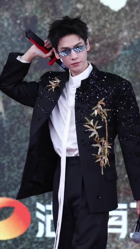 罗云熙《水龙吟》开播30分钟登顶猫眼剧集热度日榜