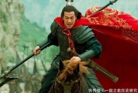 别被演义骗了！正史中的吕布，真的配得上三国第一猛将的称号吗