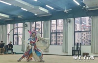 太会玩！指尖非遗“绝活儿”惊艳校园社团课｜非遗班的少年