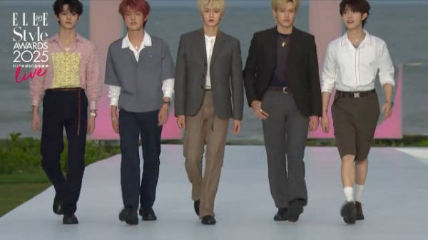 帅气迷人少年团登场！敢想敢拼敢闯的少年意气风发！这身打扮你给打几分呢？