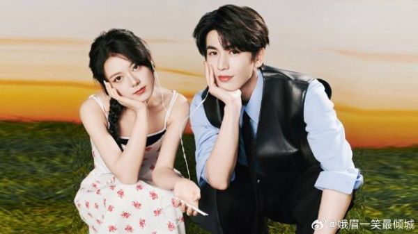 赵今麦沈佳钰见面微笑拥抱,张凌赫午圣见面互怼发牢骚