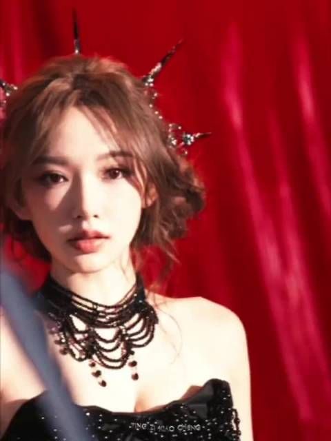 程潇舞台影视综艺多面魅力全开