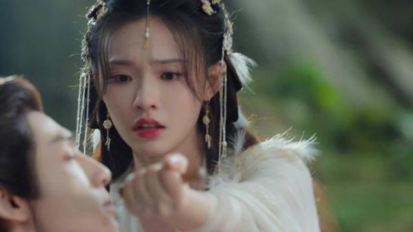 阿谁割腕以血救唐俪辞,沈郎魂池云钟春髻焦急守候