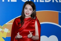 香港知名女星正式离婚，恢复单身即有追求者，宣布全面复出