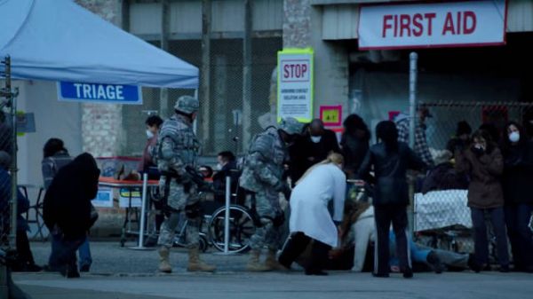 科幻剧《十二猴子》设定2017年全球70亿人死于病毒