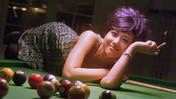 周海媚新片演蛇蝎毒妇,从村姑逆袭黑道大嫂