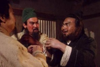 桃园三结义为何是刘备当老大？真的是爬树定下来的？