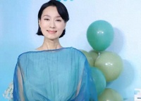 59岁歌手坣娜去世，老公是犹太富豪，母亲痴呆，曾因车祸留后遗症