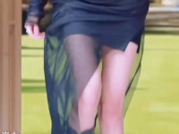 关晓彤回应掉发传闻，称发量多仍漂亮