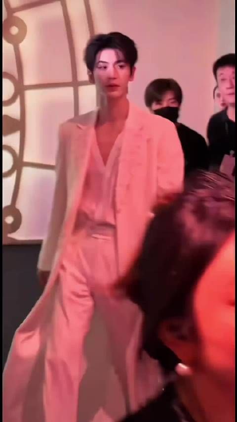 孟子义龚俊张凌赫献声双11好六夜，百灵鸟悬念揭晓