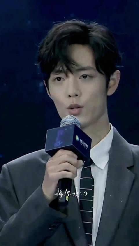 肖战对鲜活的理解,真的太喜欢听他说话了! !言之有物有深度 !xz