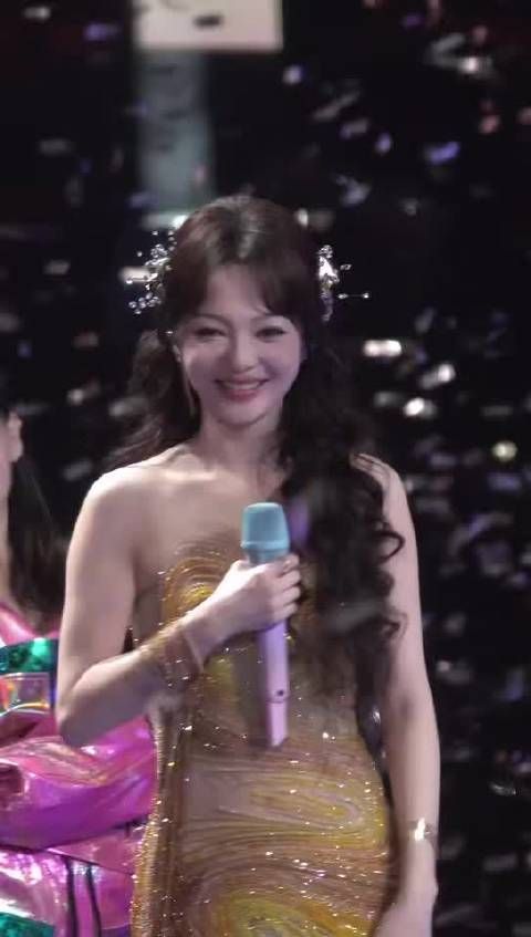 无忧年会阵容豪华，张韶涵吴克群献唱汪涵主持