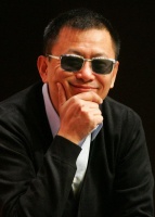 金靖疑似回应王家卫录音！不内耗、不矫情，面对恶意调侃一笑而过