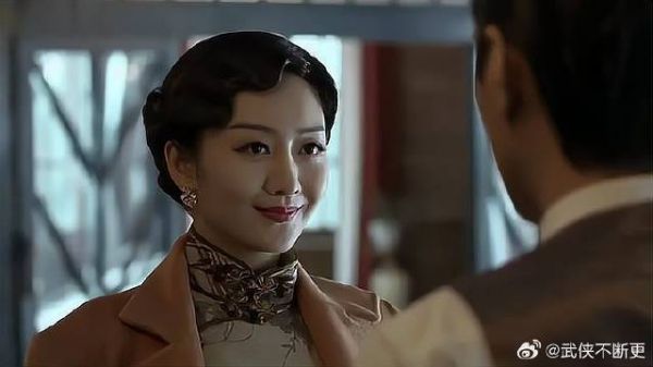 汪曼春明楼共度一夜 回去76号才知明台被枪毙,气疯了