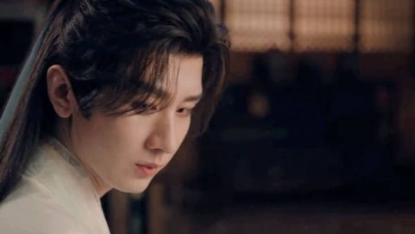 富贵看到清瞳手上的剑认出了她,富贵也一直相信清瞳不会滥杀无辜!