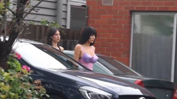 侃爷妻子比安卡携母亲及姨妈澳洲逛街