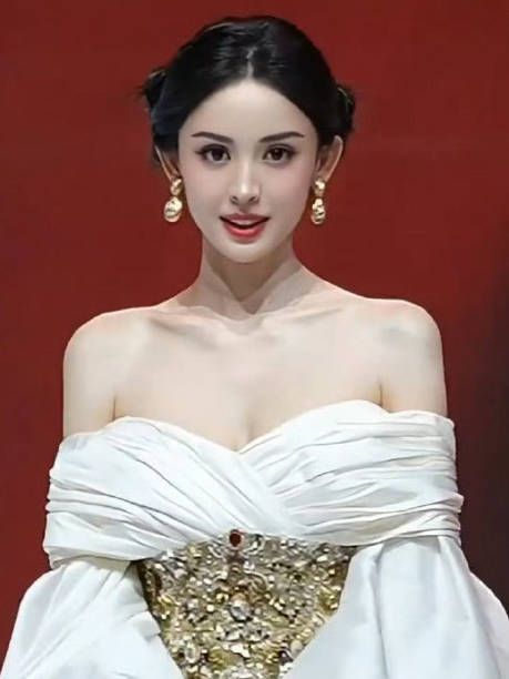 于正曾说娜扎不火因为没遇到我