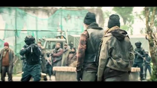 票房爆满狂揽40亿,这才是美国2025最牛逼枪战动作大片,没有之一