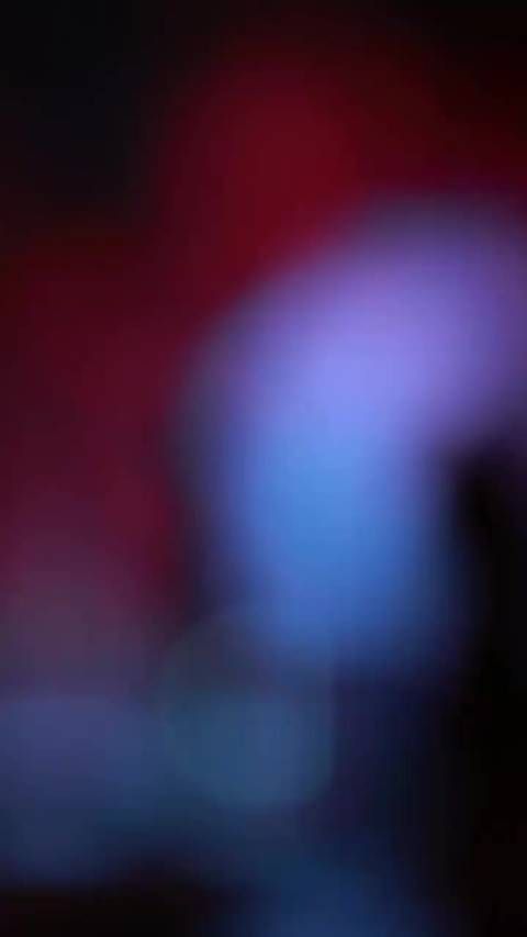 娜扎跨年晚会舞台散发光芒