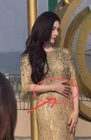 张柏芝现身河北无修图膀大腰圆，手背青筋暴露，果然路人手机真实