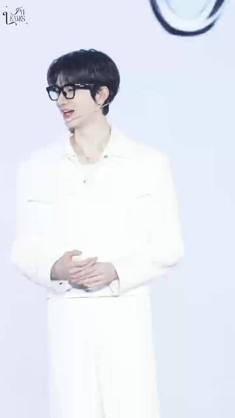 林一刀马现场版花絮路透来啦！需要@我是林一同学 手把手教才能会呀林一