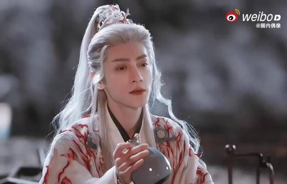 《水龙吟》林允角色下线引观众不舍，善良阿谁留坠天石后消失