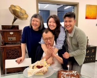 因奔驰车争执，88岁谢贤哽咽谈许绍雄离世：讨厌我的人都走光了