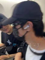 xwj：我的妻子很漂亮很可爱你知道吗？ 知道的话你死定了