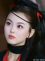 李湘年轻时的颜值有多绝？竟然艳压蒋勤勤和王艳