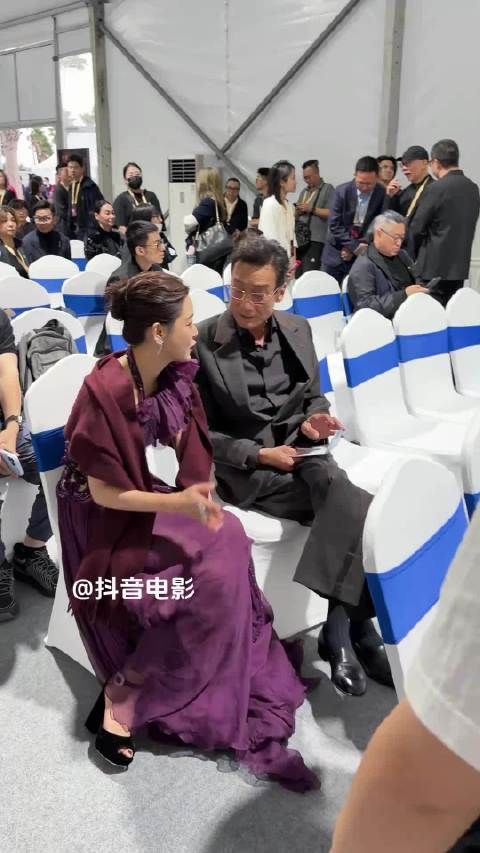 辛芷蕾 梁家辉影后影帝后台热聊中