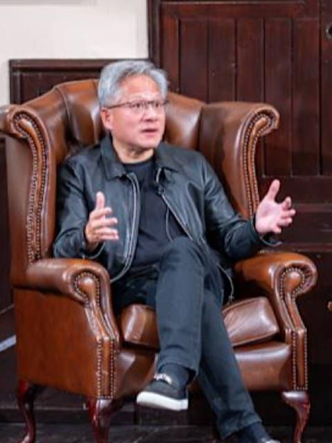 黄仁勋预言未来AI颠覆性能力:黄仁勋说未来人类可直接与蛋白质对话