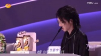 那英调侃华晨宇点评扭捏，何炅圆场评委需热身