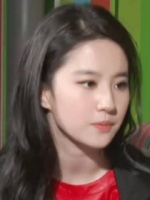 刘亦菲美貌依旧气质更胜当年