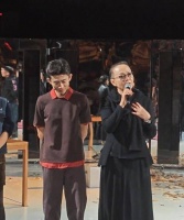 不愧是京圈少爷！张一山首演排面十足，杨紫一家支持，宋丹丹出马