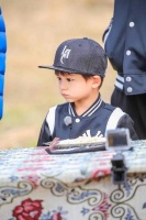 奥运冠军田亮做梦也没想到，14岁儿子身高180cm帅成欧巴，太给爹长脸