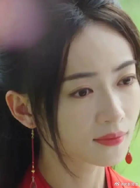 腊梅花开了,肃国公你怎么还没回来