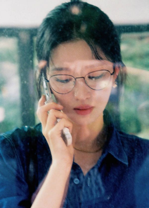 王楚然文艺气息十足。