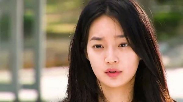 韩国酒窝女神申敏儿和金宇彬官宣结婚!