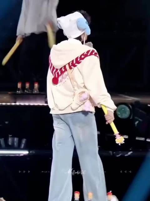 小贺哥哥：是它质量不好 可不是我的问题嗷～不是不是不是