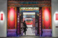 恭王府携手故宫办同题展，200余幅照片展现“时盛岁新”