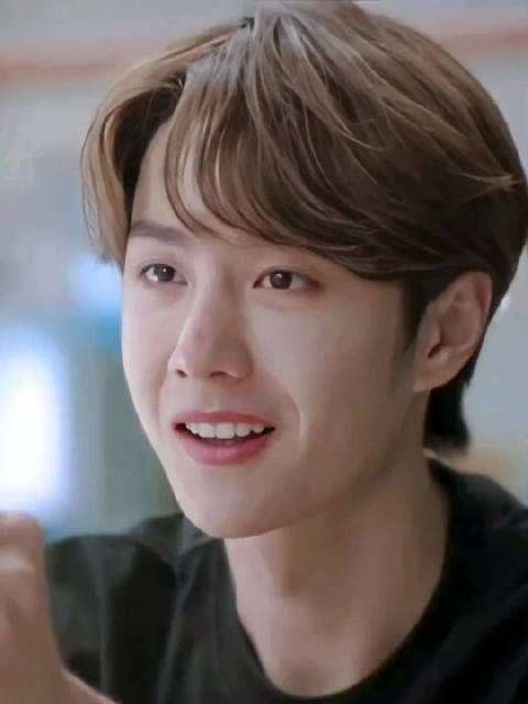 好像看到了他恋爱时的样子,别羡慕了对面就是我, 他就是甜系男友