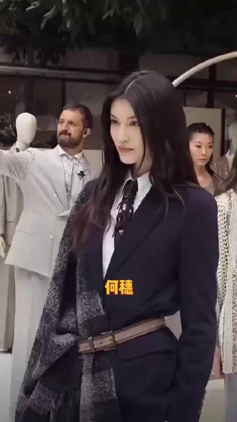 陈伟霆何穗官宣生子未结婚,香港大火捐款方式引猜测