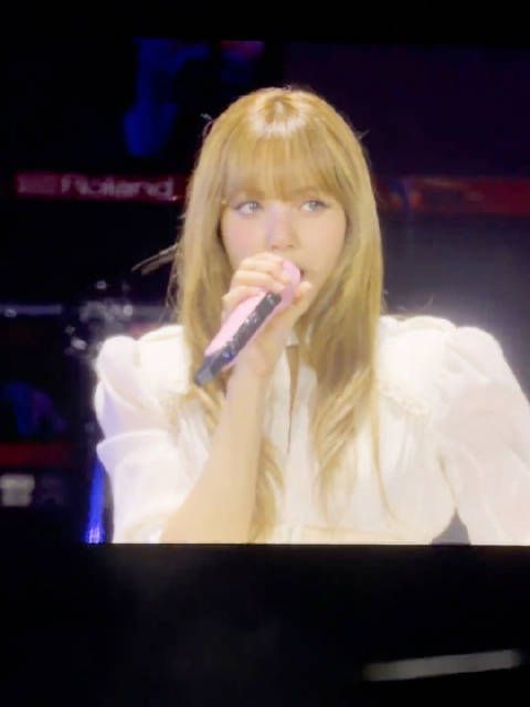 Lisa芭比娃娃 那个芭比又回来了!BP这场都太美了!