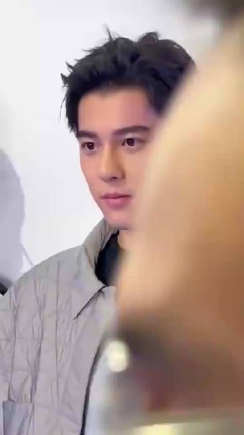 国安老总李明爱子李嗣镕颜值丝毫不输男明星