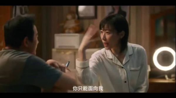 罗晋新剧宠妻人夫形象引热议，戏里戏外甜蜜互动