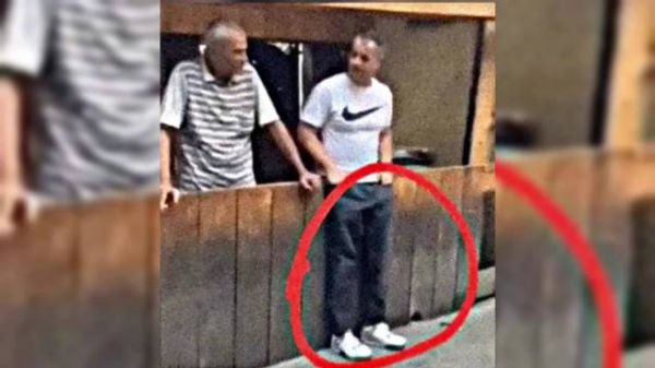 穿勾子这哥们也太欠了