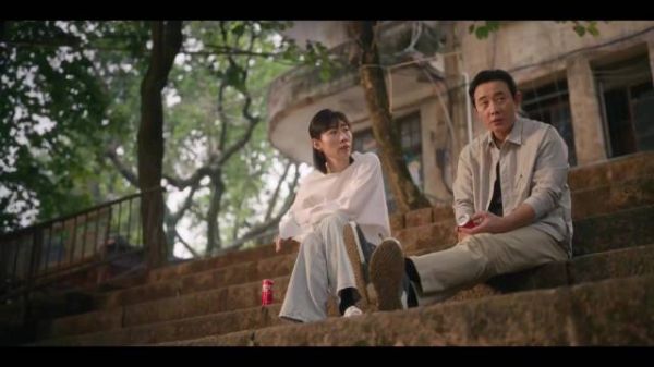 付玉东直言张冉陷流量漩涡,及时安慰化解情绪激动