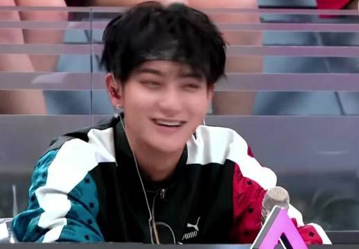 当初口中那个腿超长的女明星就是你自己啊