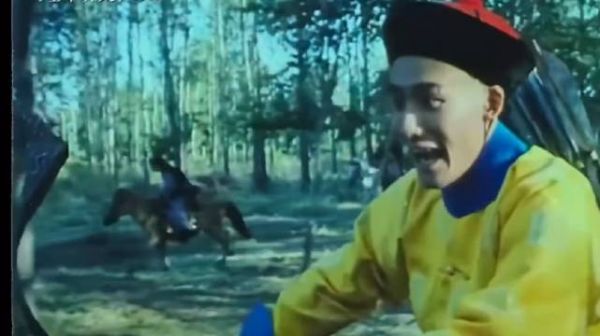 梁家辉首学骑马边骑边吐,被封后摆地摊求生